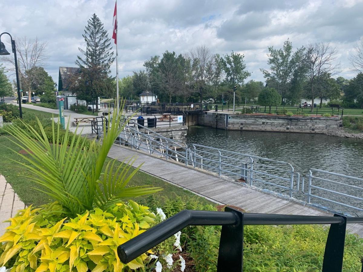 سان جان سور ريشليو Flotel St-Jean-Sur-Richelieu المظهر الخارجي الصورة